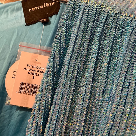 * SOLD * Retrofete blue sequin dress - Picture 6 of 8